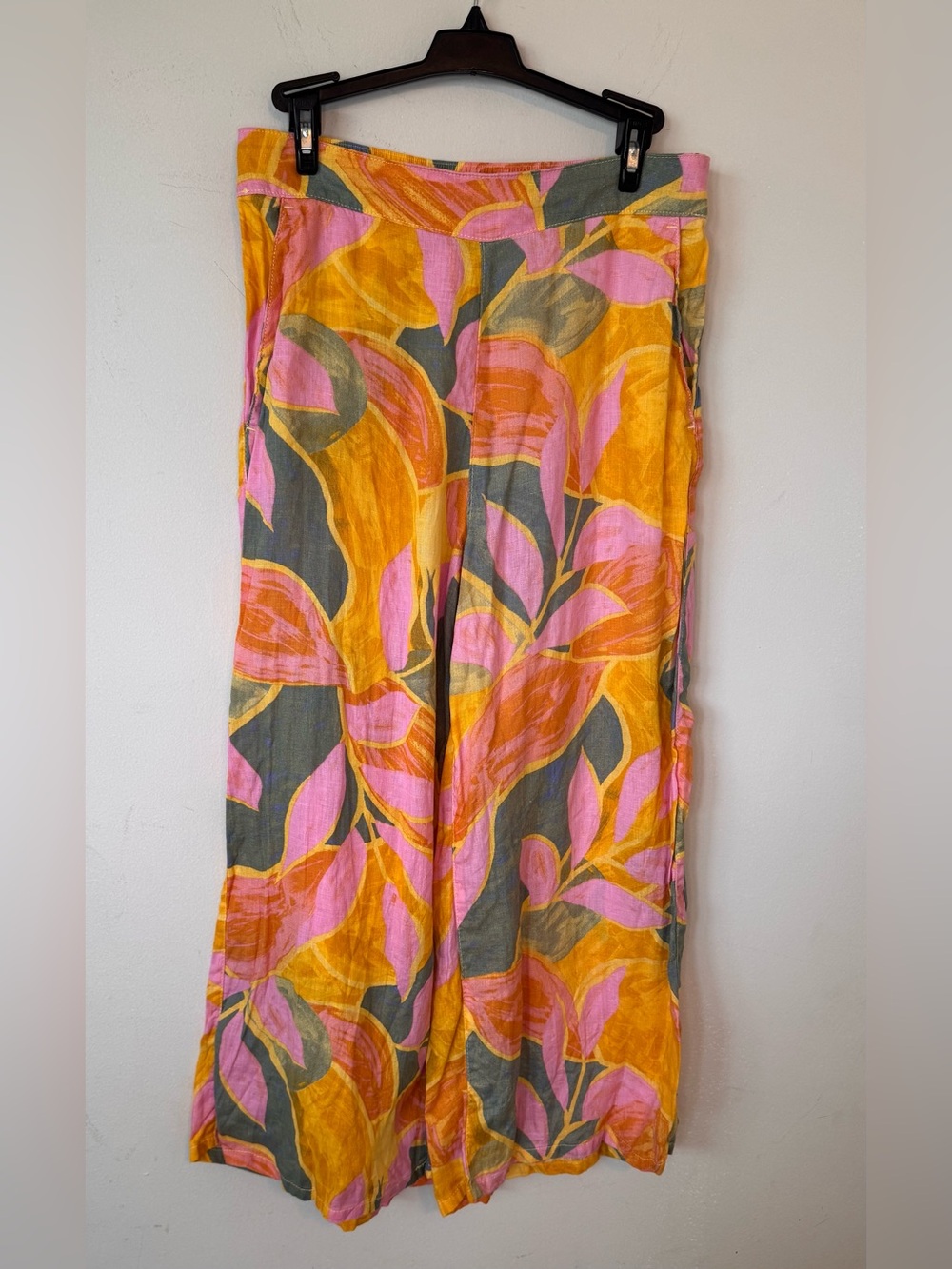 Tahari 100% Linen Wide Leg Cropped Pants Womens Small Pink Green Floral Coastal